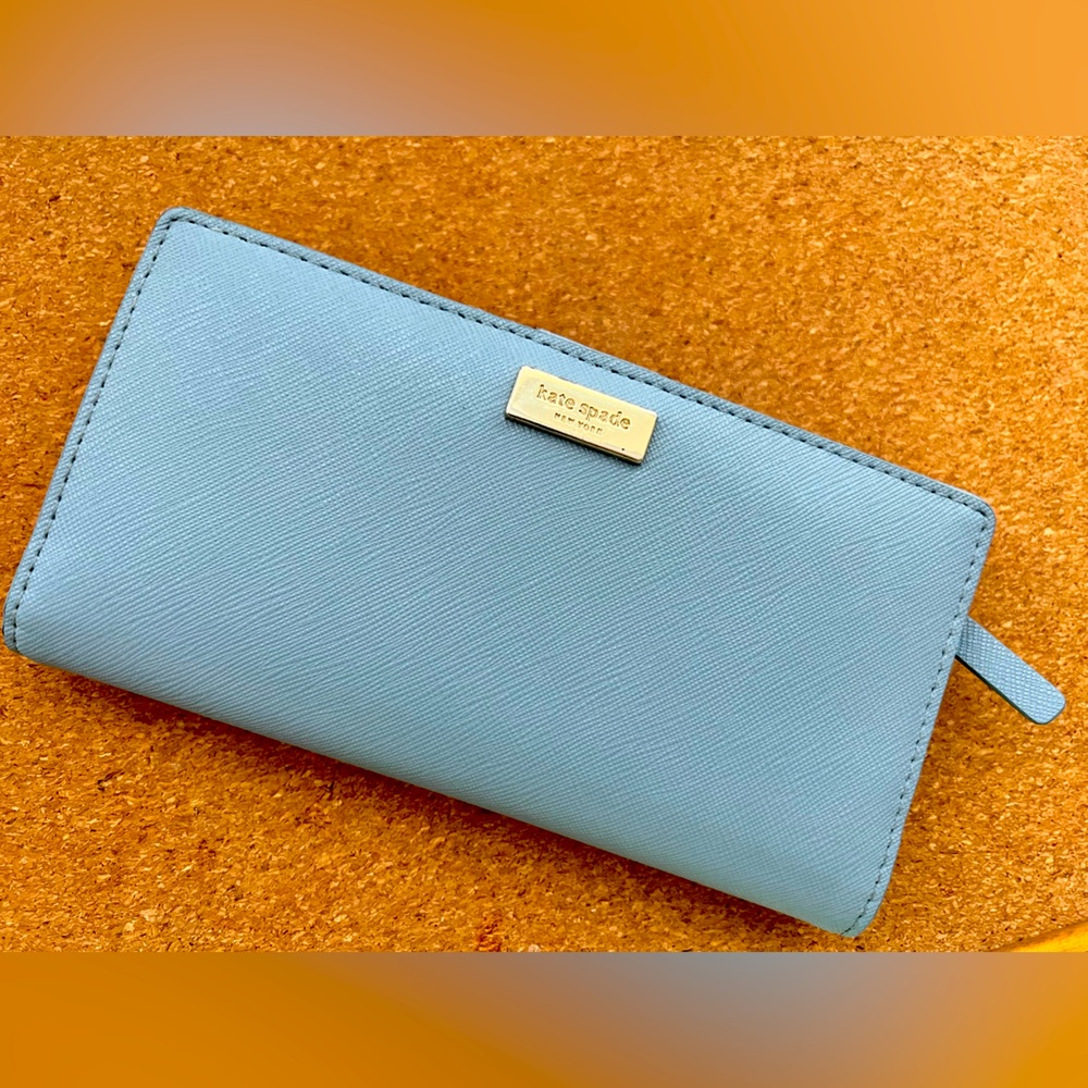 Kate Spade Slim Bifold Wallet